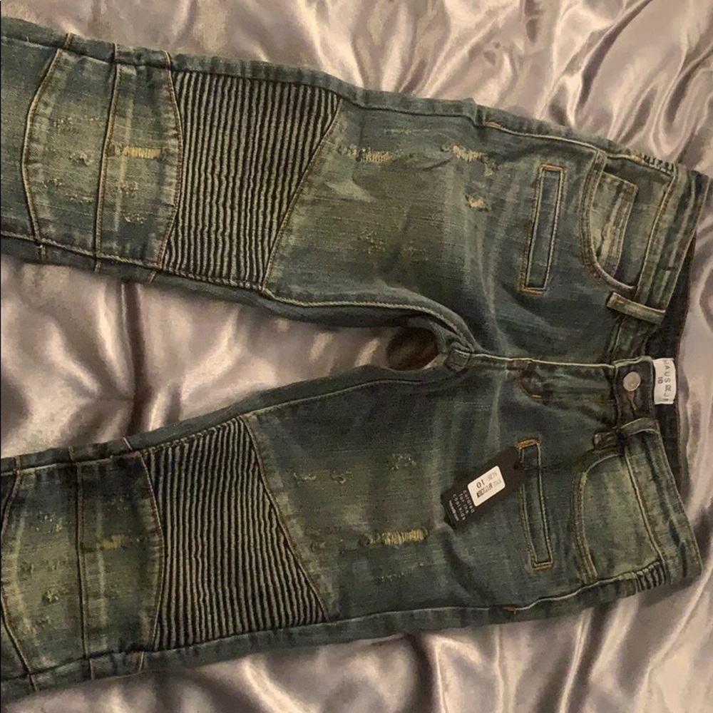 Boys Buckle jeans
